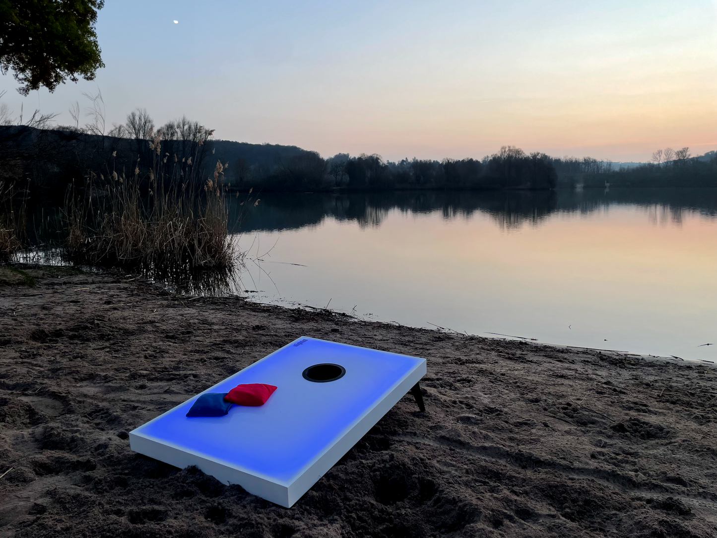 LED Cornholefeld am See