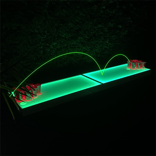 LED Beer Pong Tisch Pro mit grünen Platten
